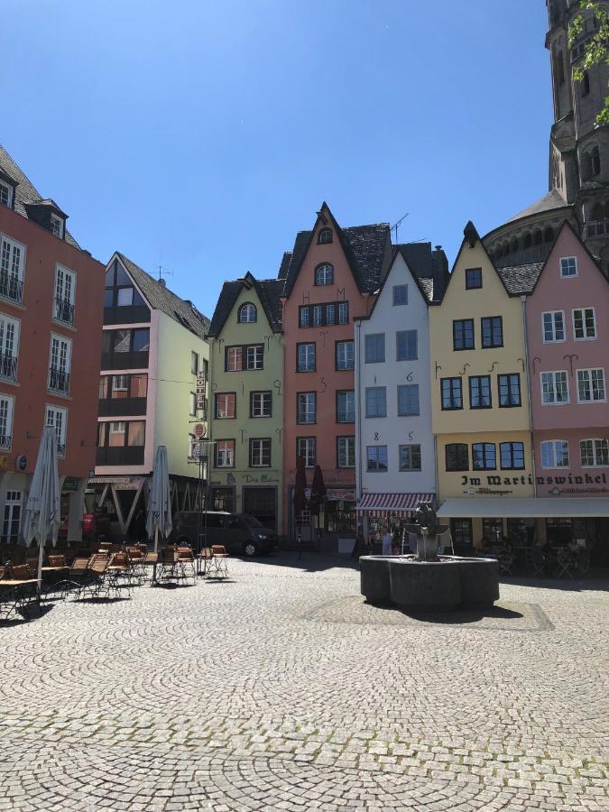 Digital Check-In - Stapelhaeuschen Hotel Keulen Buitenkant foto